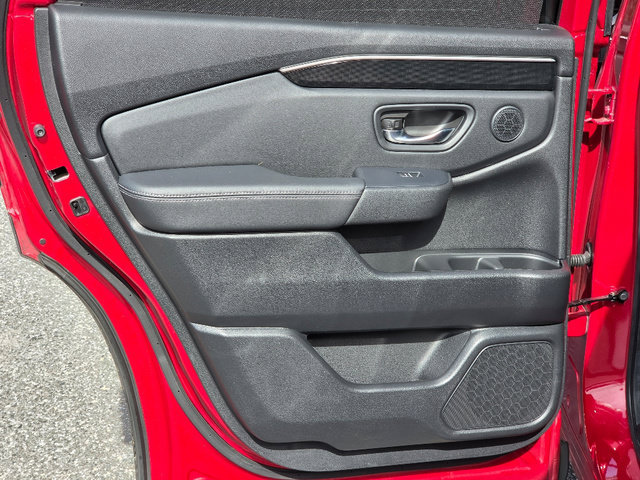 Certified 2025 Honda Pilot Elite image 25
