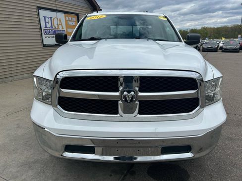 Used 2015 RAM 1500 Classic SLT AWD/4WD image 2