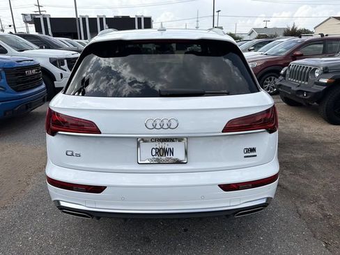 Used 2025 Audi Q5 e Premium AWD/4WD image 8