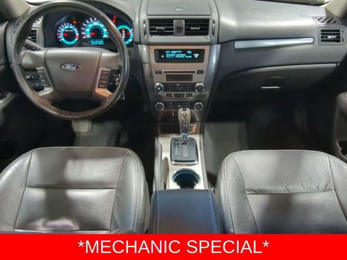 Used 2010 Ford Fusion SEL FWD image 15