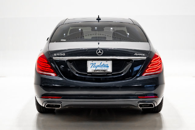 Used 2017 Mercedes-Benz S 550 4MATIC Sedan image 29