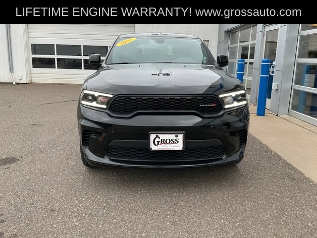 Used 2025 Dodge Durango GT AWD/4WD image 3