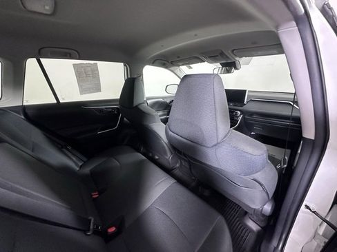 Used 2023 Toyota RAV4 LE image 13