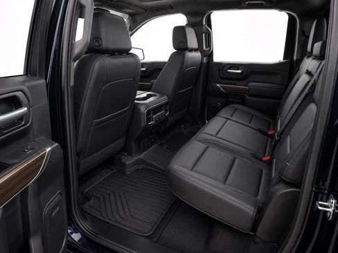 Used 2022 Chevrolet Silverado 1500 LT Trail Boss w/ LT Trail Boss Premium Package AWD/4WD image 14