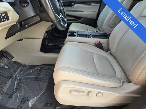 Used 2022 Honda Odyssey Touring image 12