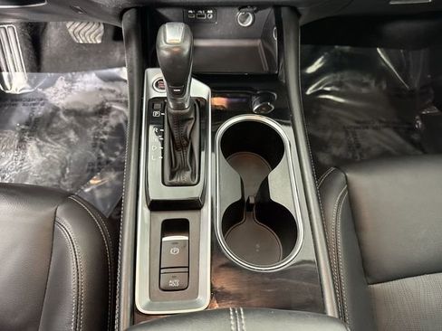 Used 2020 Nissan Altima 2.5 Platinum image 18