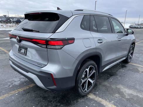 New 2026 Volkswagen Tiguan SE AWD/4WD image 8
