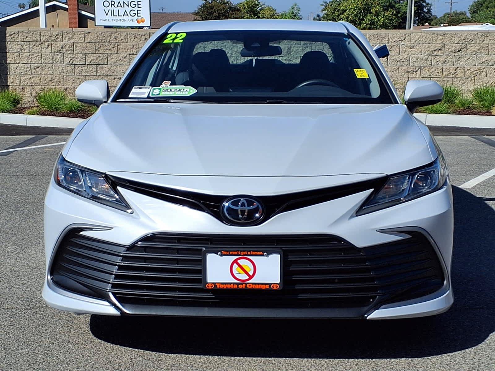 Used 2022 Toyota Camry LE FWD image 2