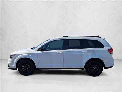 Used 2019 Dodge Journey SE image 8