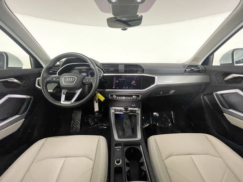 Used 2022 Audi Q3 2.0T Premium Plus image 17