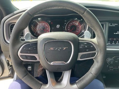 Used 2019 Dodge Charger SRT Hellcat w/ Harman/Kardon Audio Group RWD image 13
