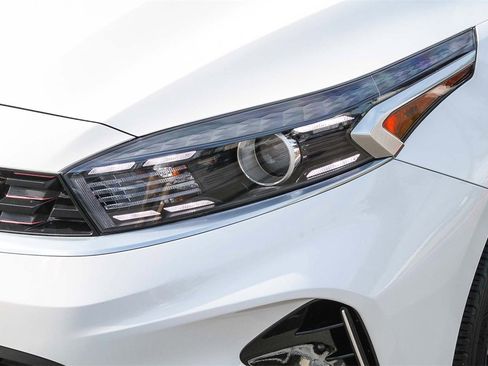 Used 2023 Kia Forte GT-Line w/ GT-Line Premium Package image 4