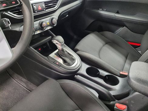 Used 2022 Kia Forte LXS w/ LXS Technology Package FWD image 26