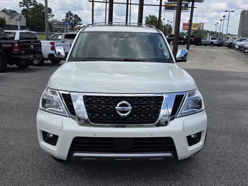 Used 2019 Nissan Armada Platinum w/ Interior Lighting Package AWD/4WD image 3