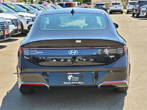 New 2025 Hyundai Sonata SEL image 5
