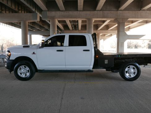 Used 2024 RAM 2500 Tradesman w/ Snow Chief Group image 22