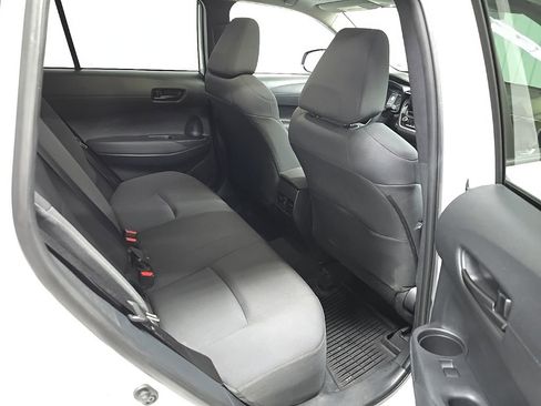 Used 2023 Toyota Corolla Cross LE w/ Moonroof Package AWD/4WD image 18