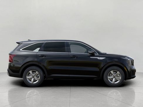 New 2026 Kia Sorento LX FWD image 7