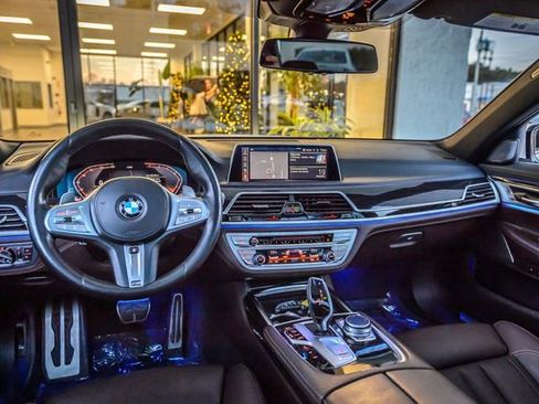 Used 2020 BMW 740i w/ M Sport Package image 26