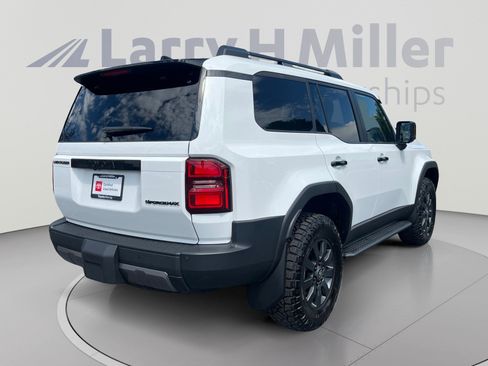 Certified 2027 Toyota Land Cruiser AWD/4WD image 5