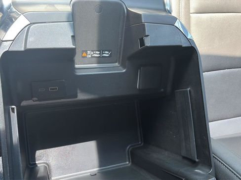 Used 2024 Chevrolet Silverado 2500 LTZ w/ LTZ Convenience Package AWD/4WD image 26