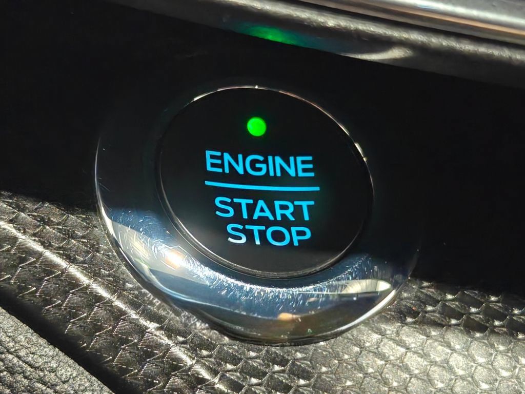 Used 2021 Ford Explorer ST w/ Equipment Group 401A AWD/4WD image 18