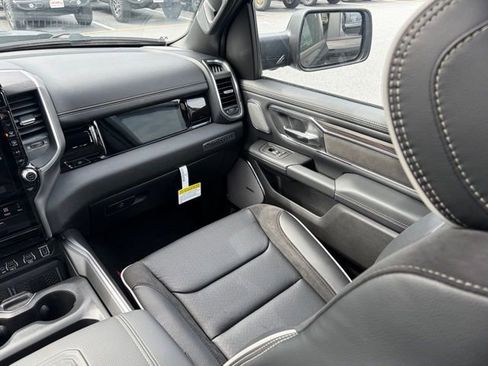 New 2026 RAM 1500 Laramie w/ Night Edition AWD/4WD image 35