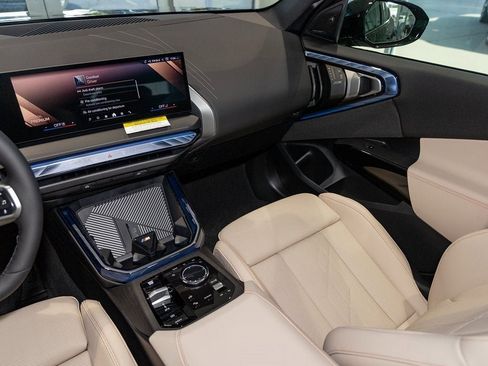 New 2026 BMW X3 xDrive30 w/ Premium Package image 38