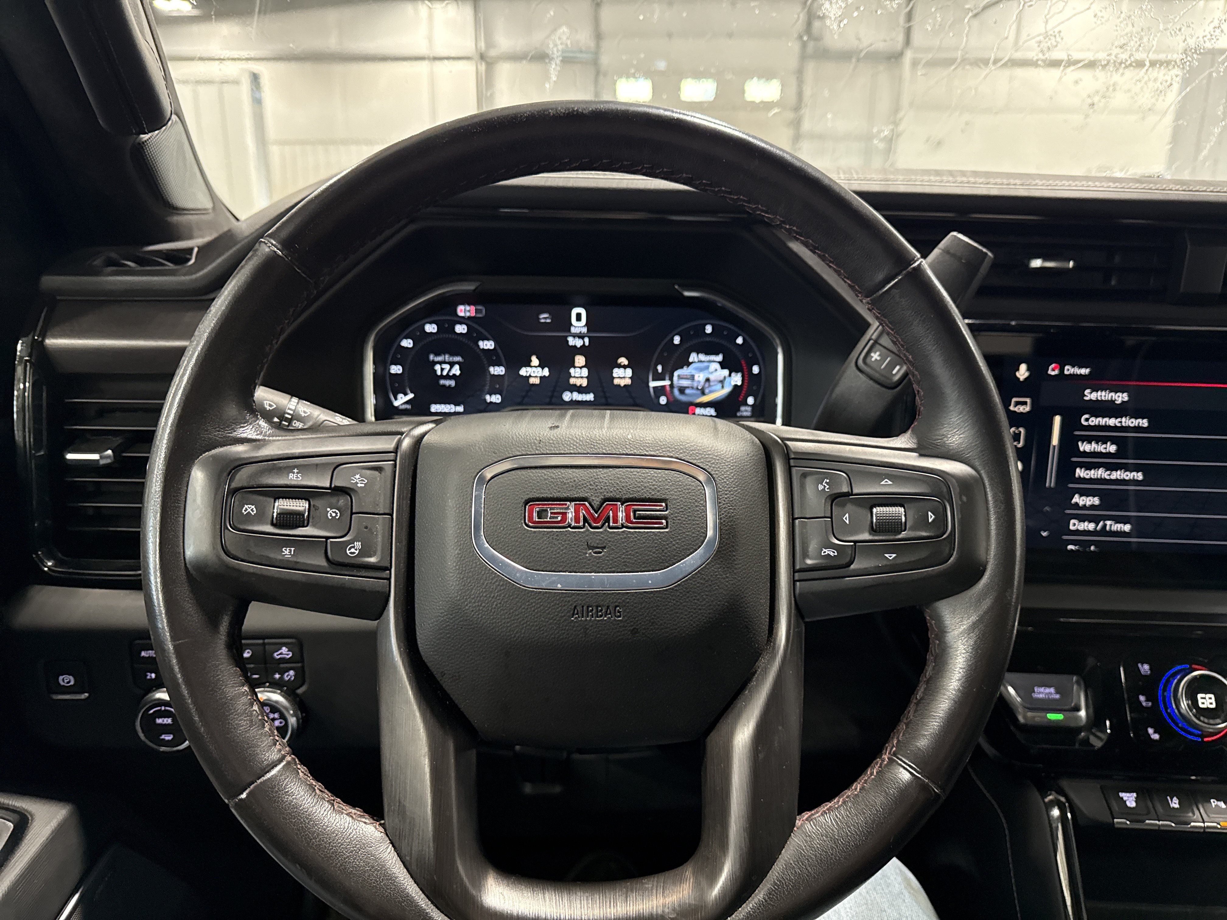 Used 2025 GMC Sierra 2500 AT4X AWD/4WD image 10