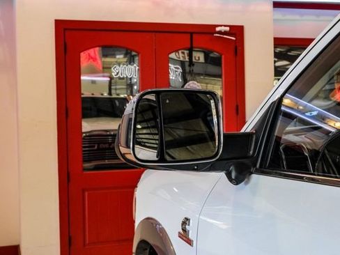 Used 2022 RAM 3500 Laramie image 38