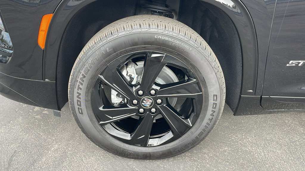 New 2026 Buick Enclave Sport Touring w/ Power Package FWD image 10