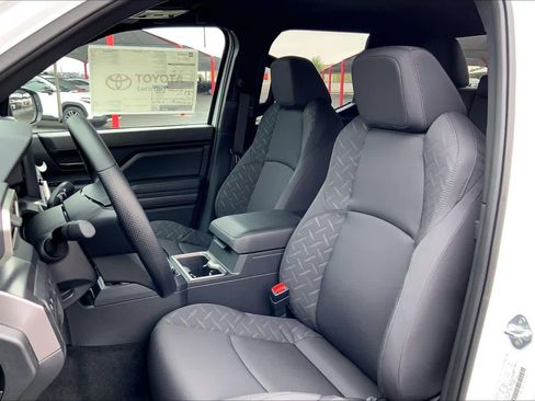 New 2026 Toyota Tacoma SR5 AWD/4WD image 9
