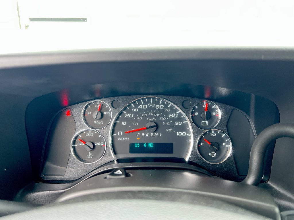 Used 2025 GMC Savana 2500 w/ Driver Convenience Package RWD image 11