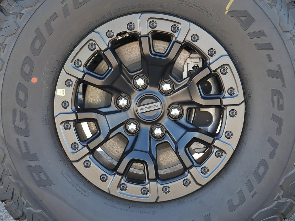 New 2026 Ford Bronco Raptor AWD/4WD image 44