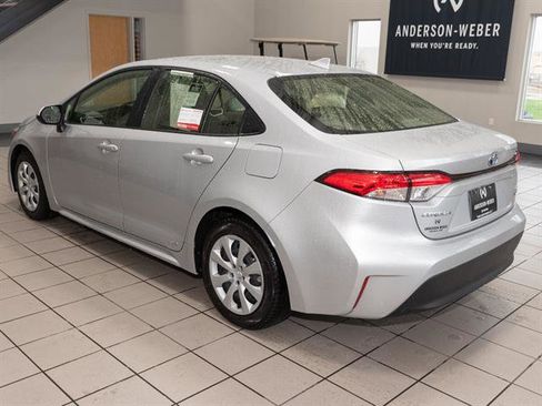 Used 2023 Toyota Corolla LE image 17