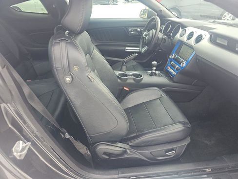 Used 2016 Ford Mustang GT Premium image 11