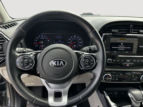 Used 2020 Kia Soul EX FWD image 8