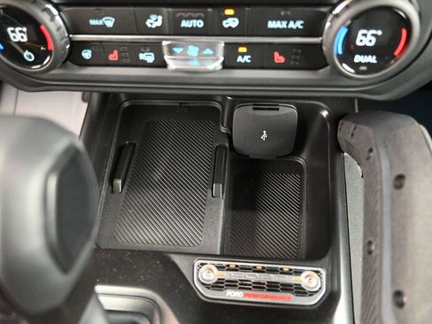 New 2025 Ford Bronco Raptor image 30