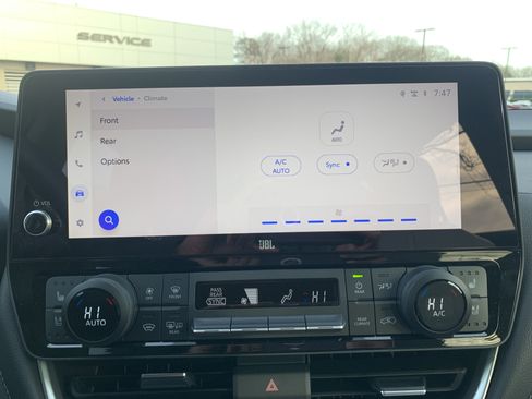 Used 2025 Toyota Grand Highlander AWD image 24