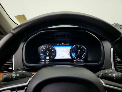 Used 2018 Volvo XC90 T6 Inscription w/ Convenience Package image 24