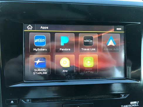 Used 2019 Subaru Crosstrek 2.0i Premium image 16