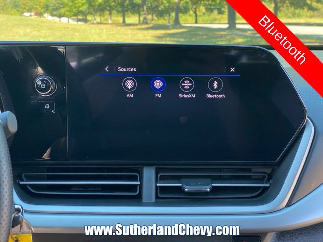 Used 2024 Chevrolet Trax RS w/ Driver Confidence Package FWD image 26