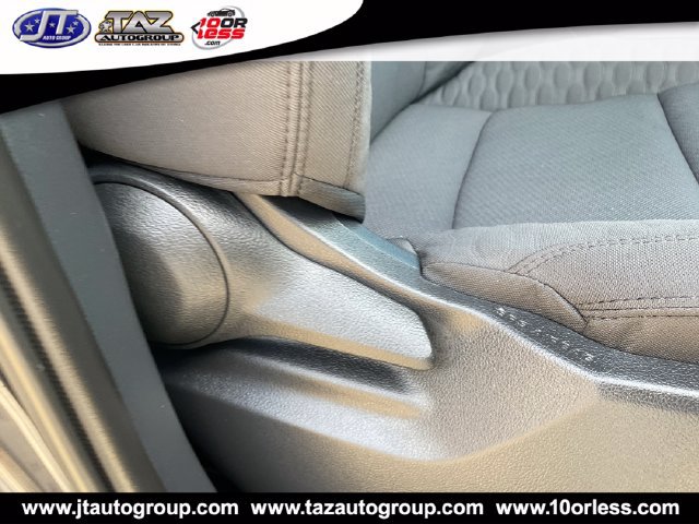 Used 2022 Toyota Tundra SR5 w/ Convenience Package RWD image 17