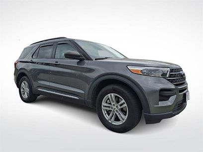 Certified 2022 Ford Explorer XLT w/ Class IV Trailer Tow Package