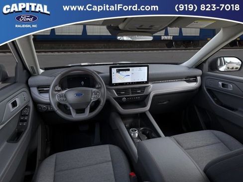 New 2026 Ford Explorer Active RWD image 9