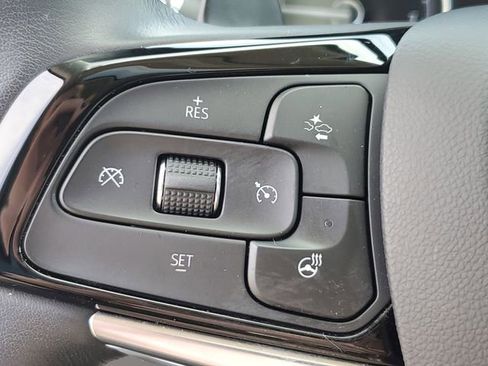 Used 2023 Buick Enclave Essence w/ Experience Buick Package AWD/4WD image 10