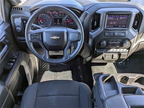 Used 2021 Chevrolet Silverado 1500 Custom image 15