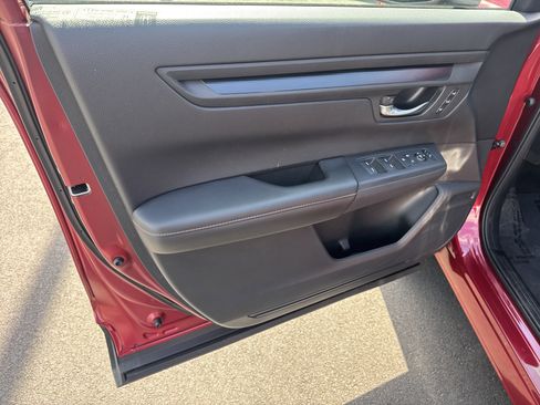 Used 2025 Honda CR-V Sport-L image 10