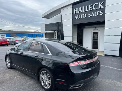 Used 2013 Lincoln MKZ FWD image 3
