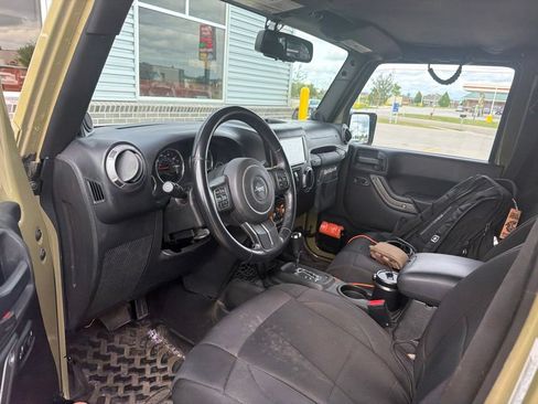 Used 2013 Jeep Wrangler Unlimited Sport AWD/4WD image 8